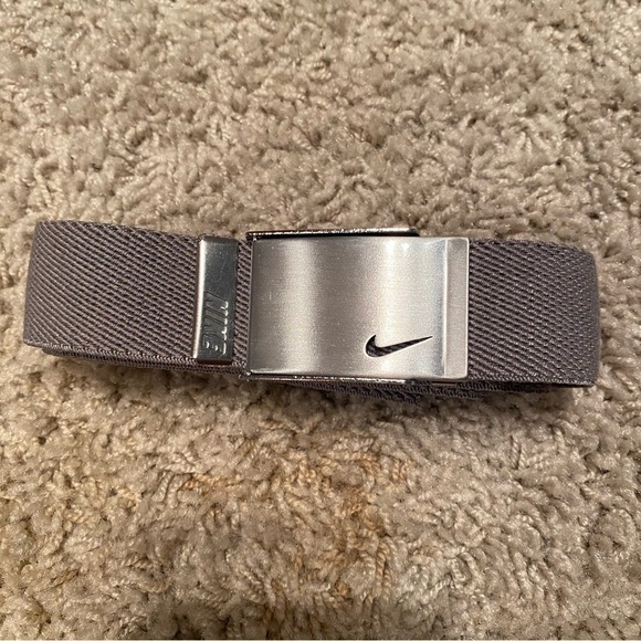 Nike Woven Reversible Belt One Size Black / Gray - Picture 6 of 6
